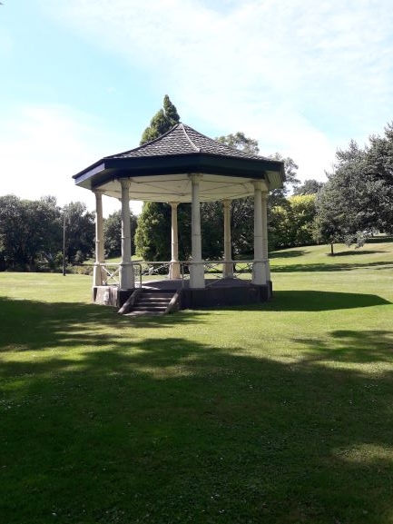 Timaru Botanic Gardens band rotunda
