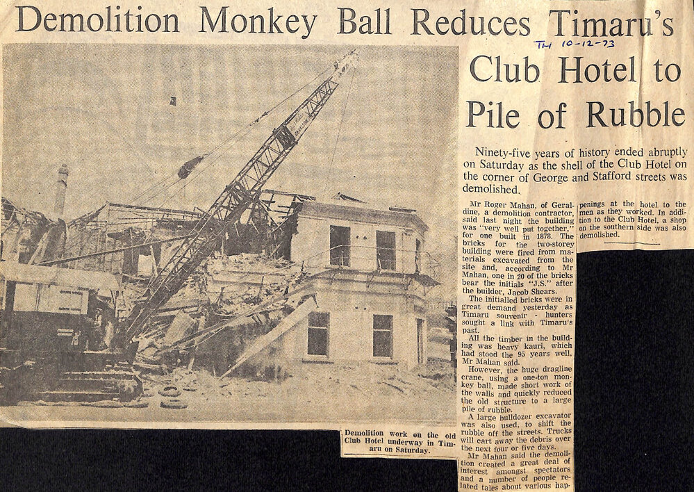 Demolition Monkey Ball Reduces Timaru's Club Hotel to Pile of Rubble