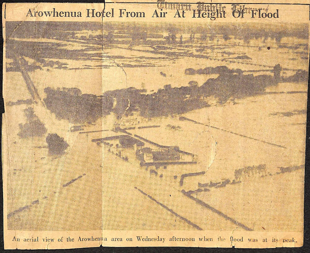 Arowhenua Hotel From Air At Height Of Flood