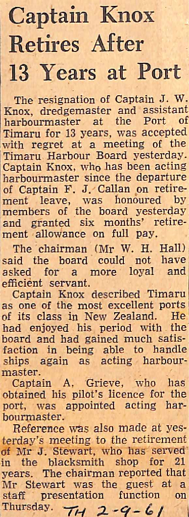 Captain Knox Retires After 13 Years at Port