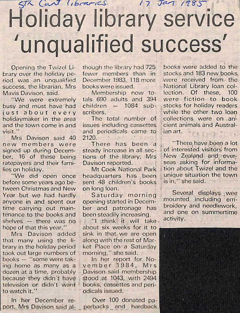 Holiday library service 'unqualified success'