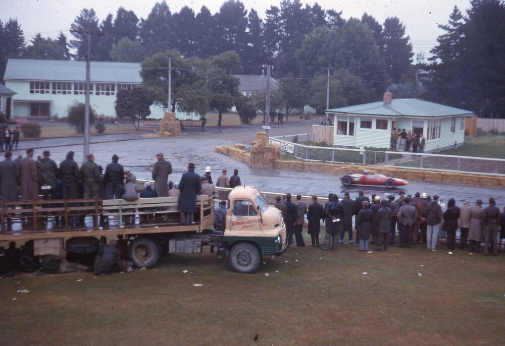Racing at the Waimate 50