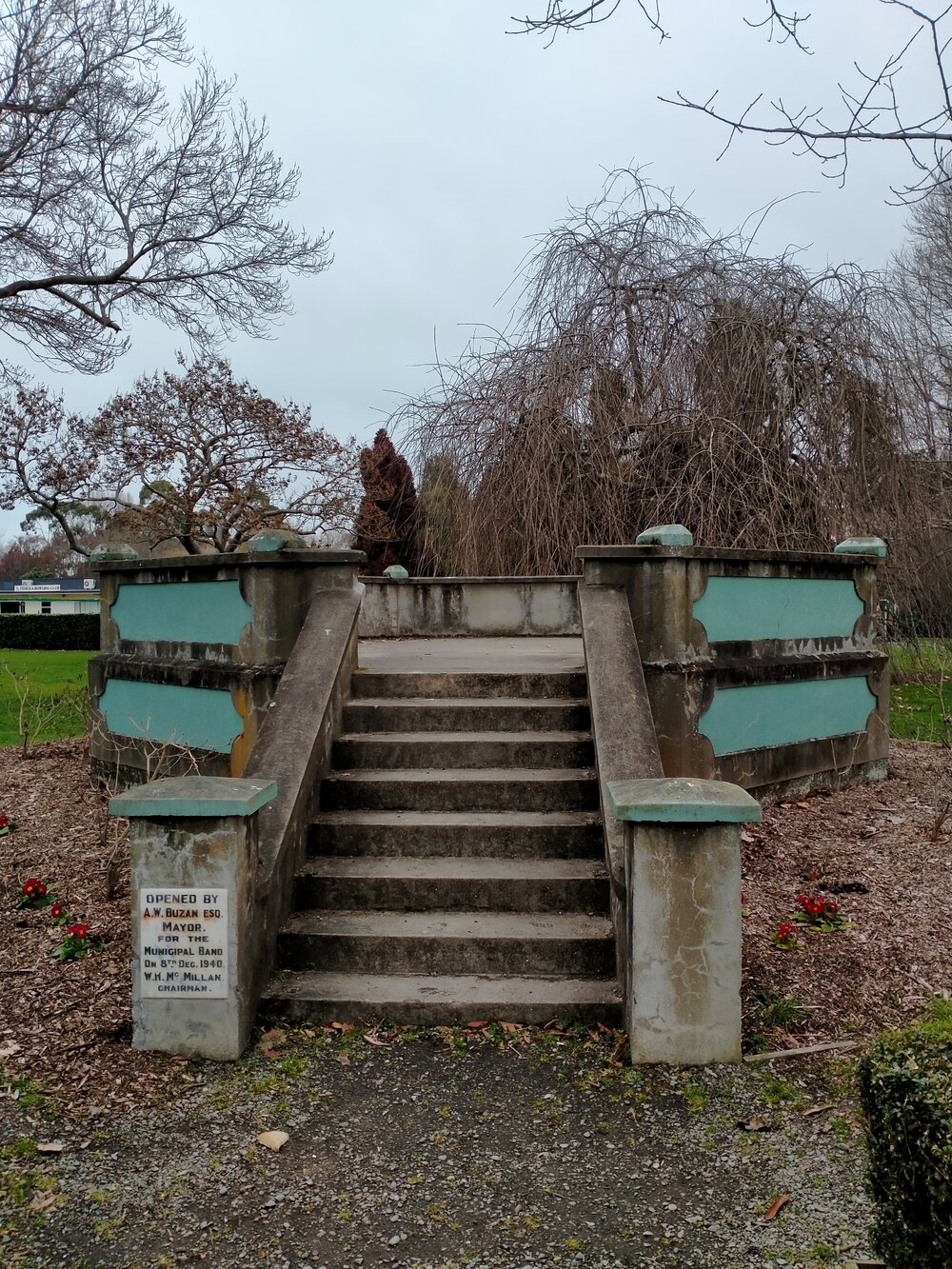 Temuka Domain band rotunda