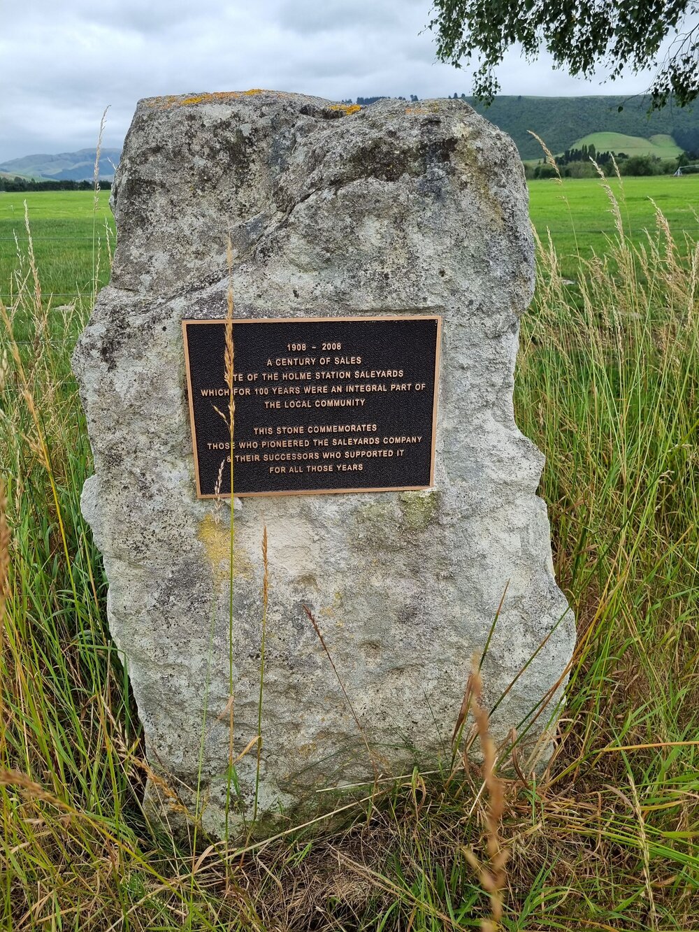 Holme Station Saleyards commemorative stone