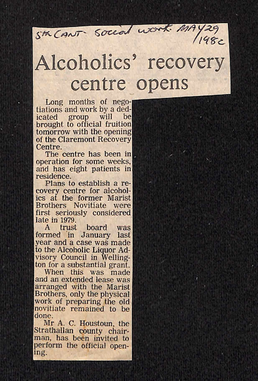 Alcoholics' recovery centre opens