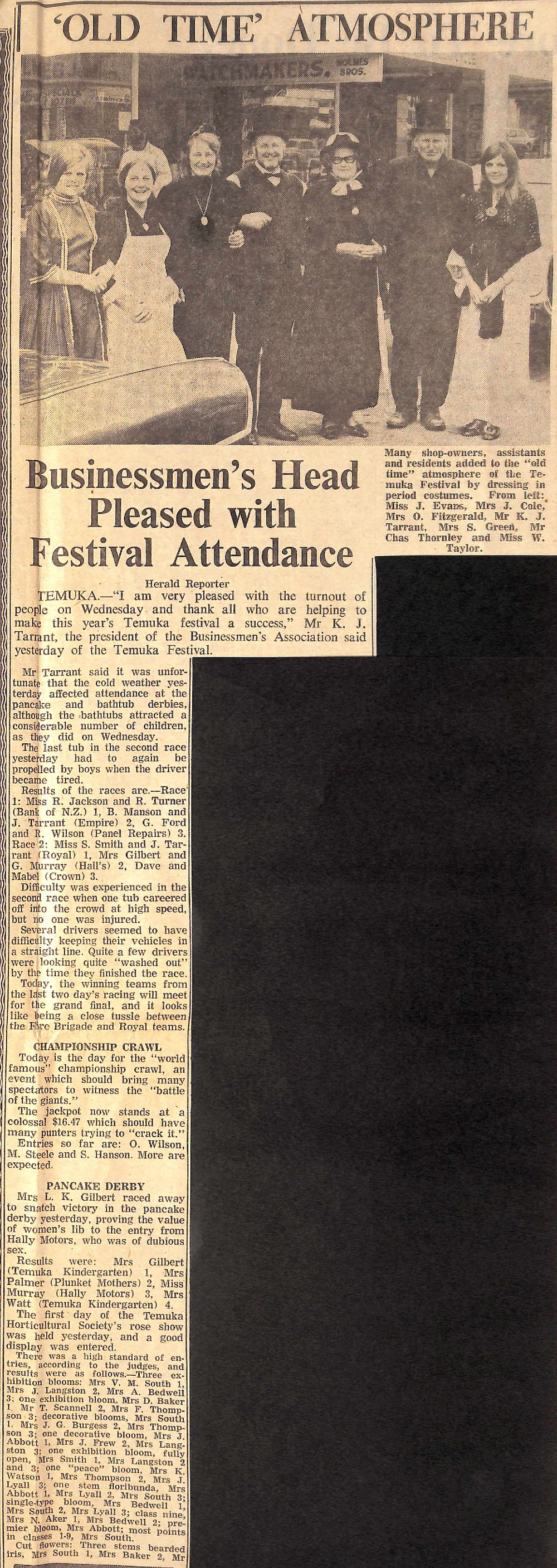  'Old Time' Atmosphere, Businessmen's Head Pleased with Festival Attendance