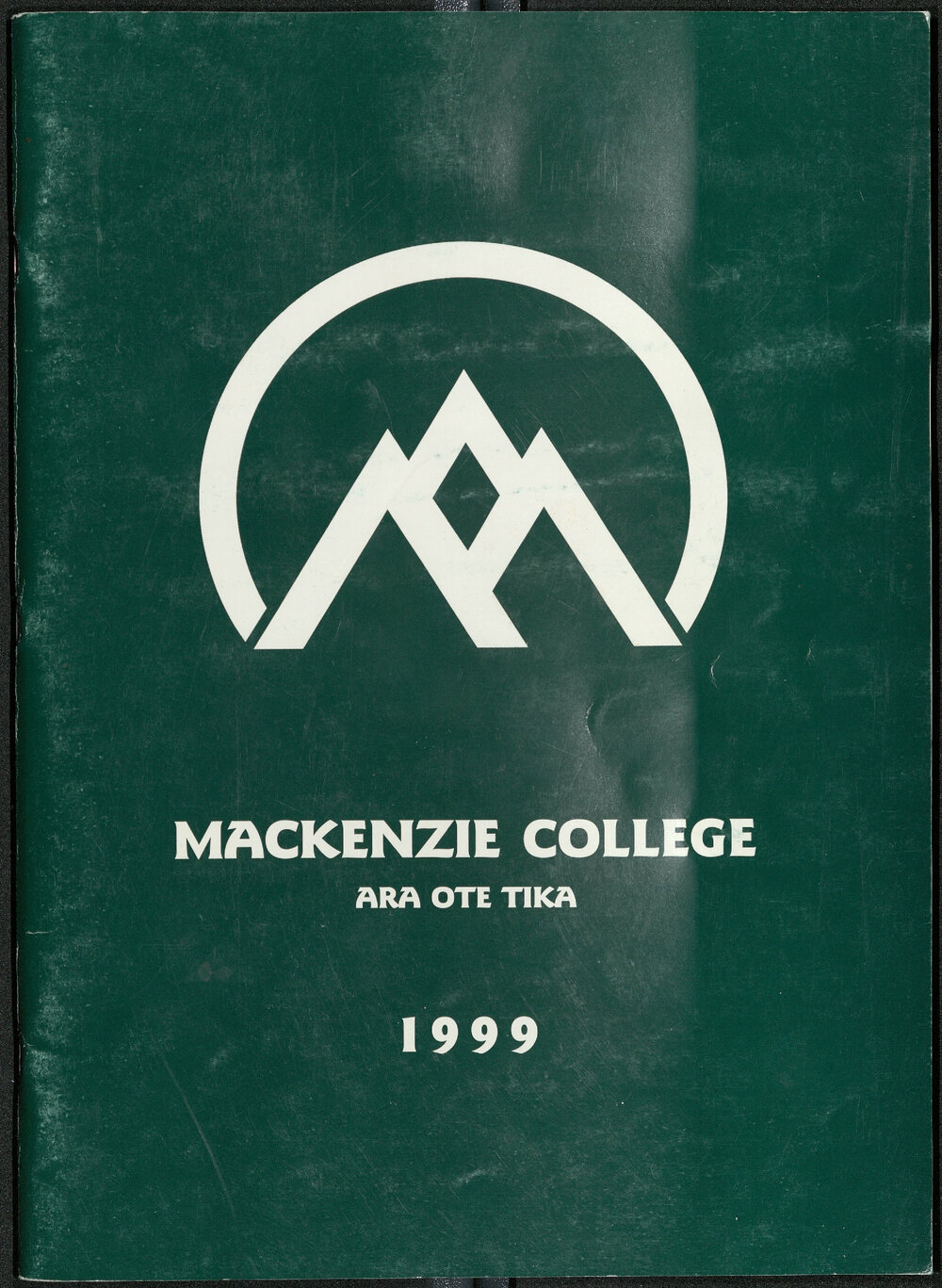 Mackenzie College magazine 1999