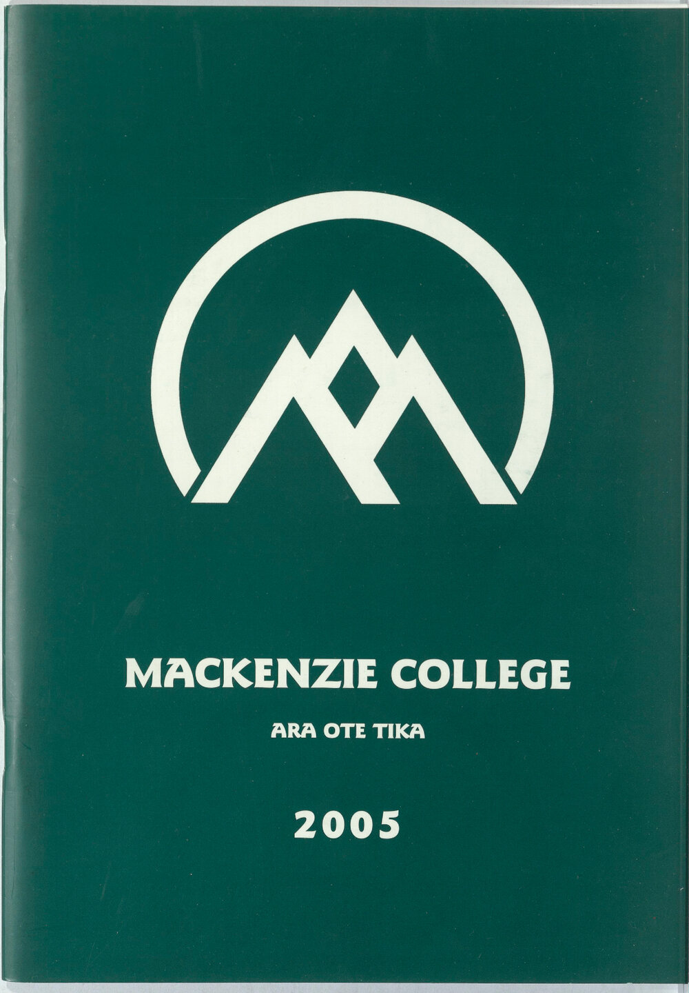 Mackenzie College magazine 2005