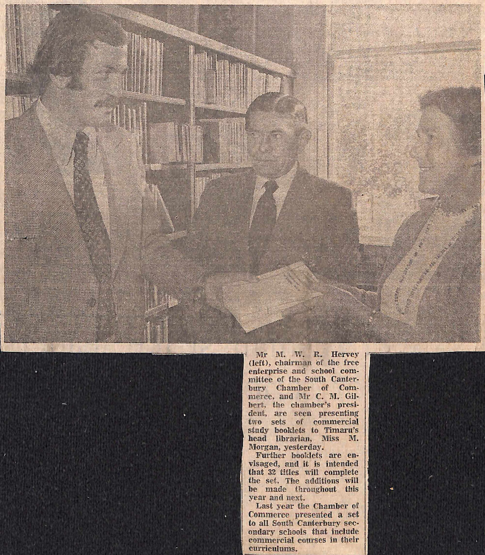 Chamber of Commerce presents commercial study booklets to Timaru Library