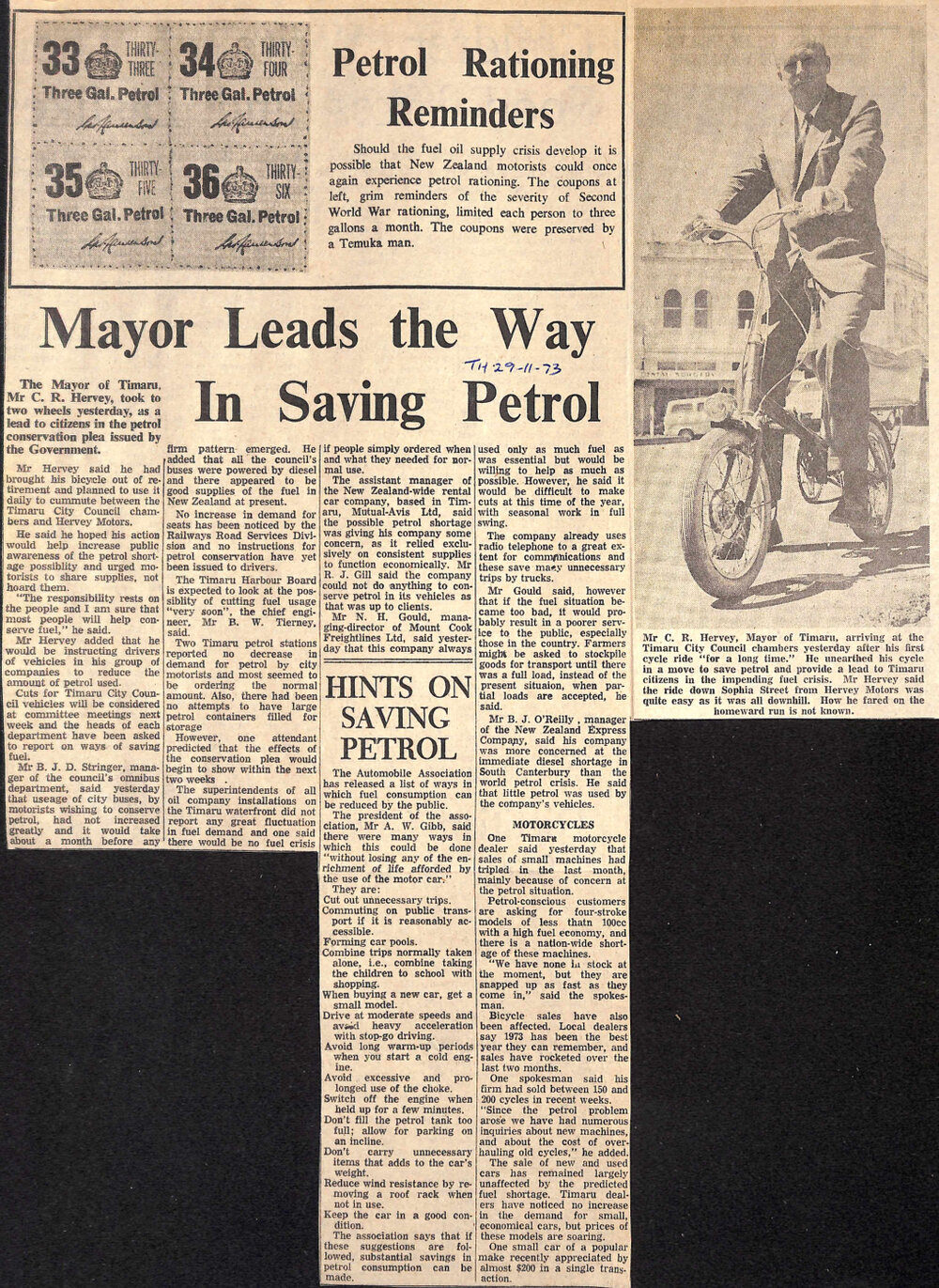 Mayor Leads the Way In Saving Petrol / Petrol Rationing Reminders