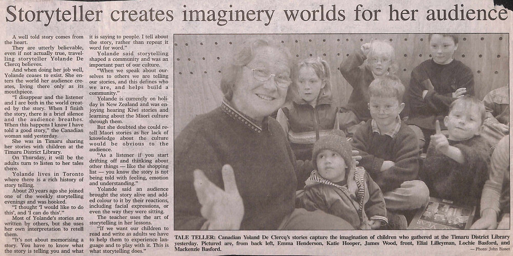 Stoyteller creates imaginery world for her audience