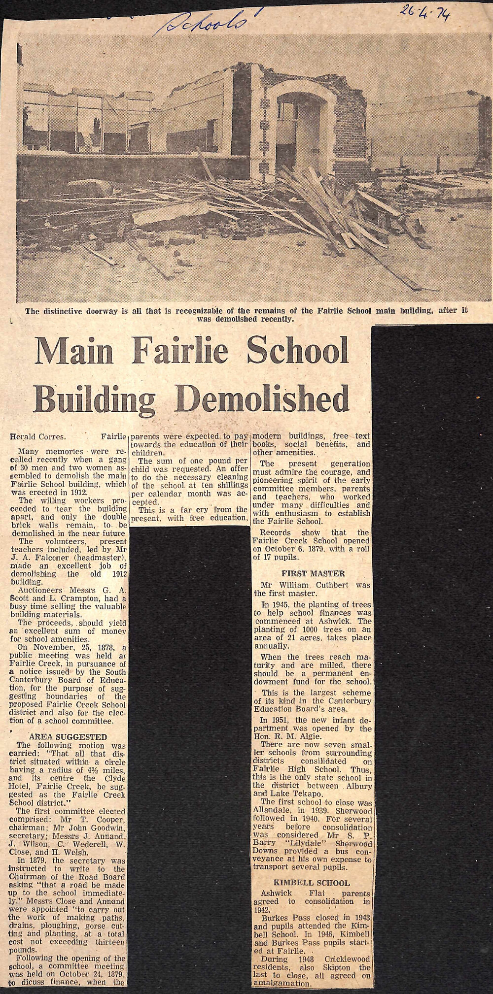 Main Fairlie School Building Demolished