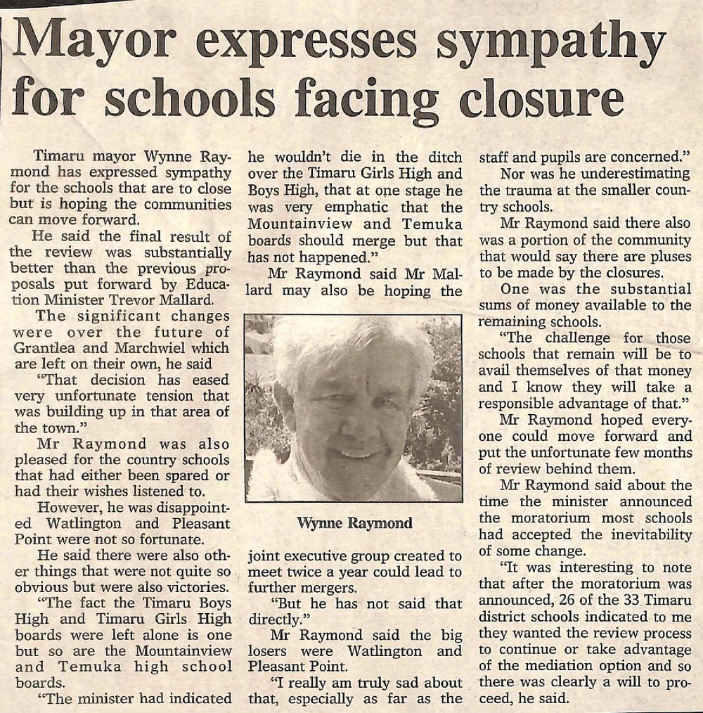 Mayor expresses sympathy for schools facing closure