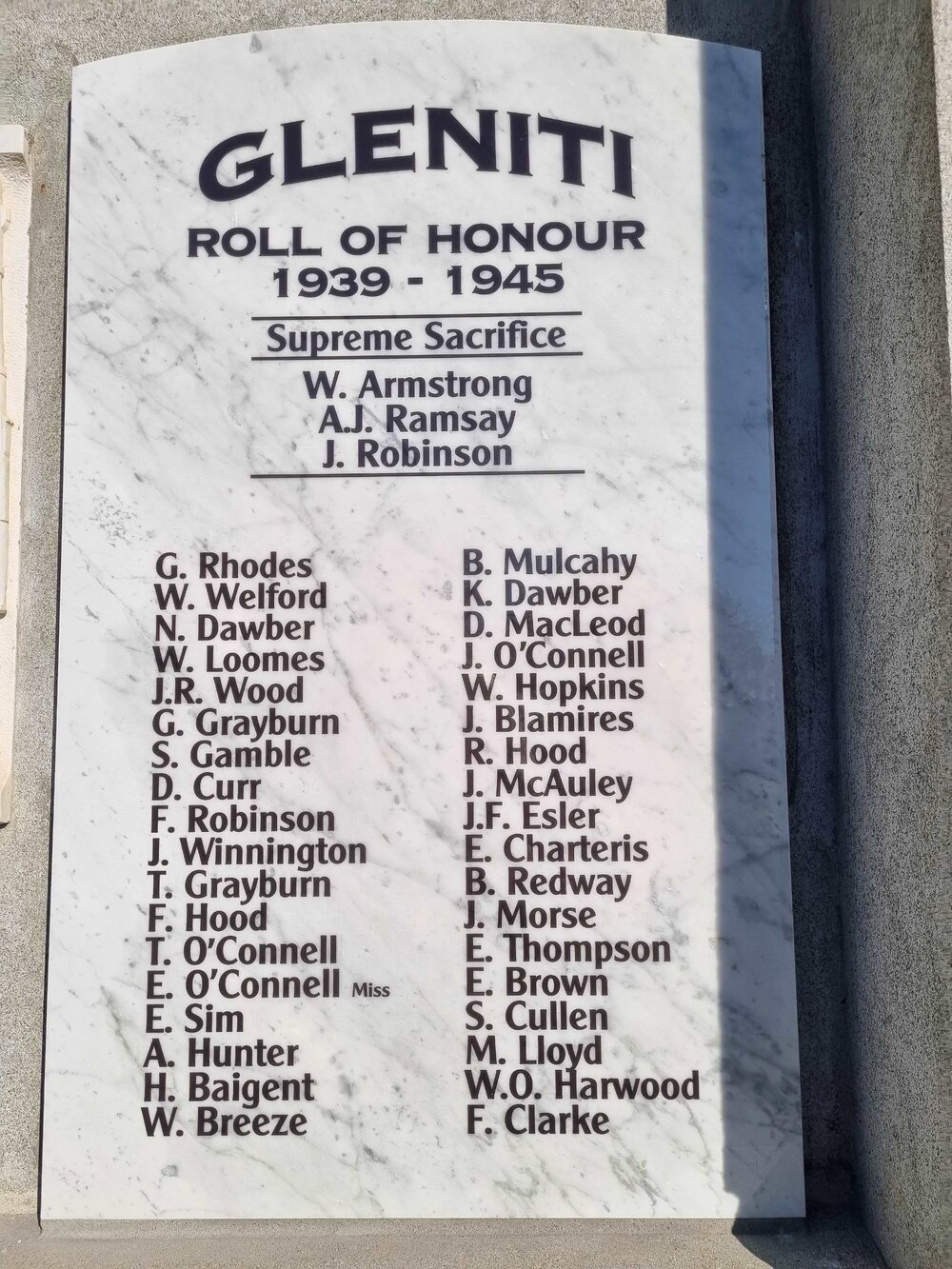Gleniti WWII war memorial plaque