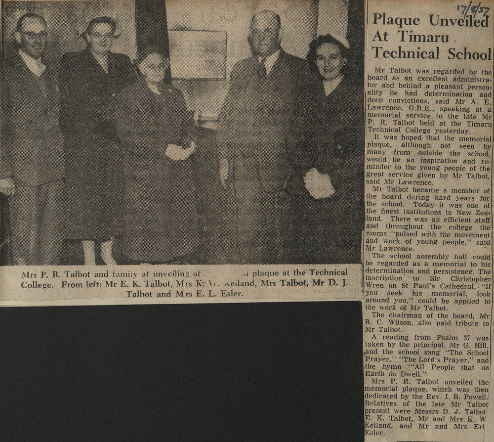 Plaque Unveiled at Timaru Technical School