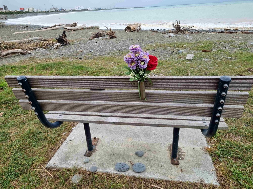 Gloria Jean Schauer memorial bench