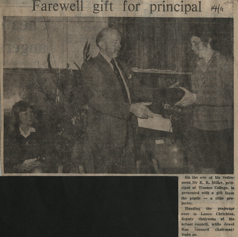 Farewell gift for principal