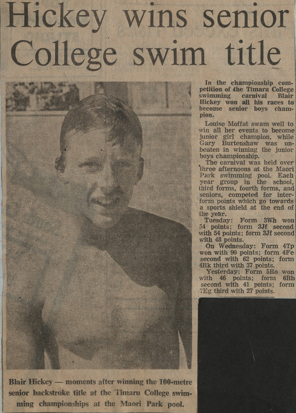 Hickey wins senior College swim title