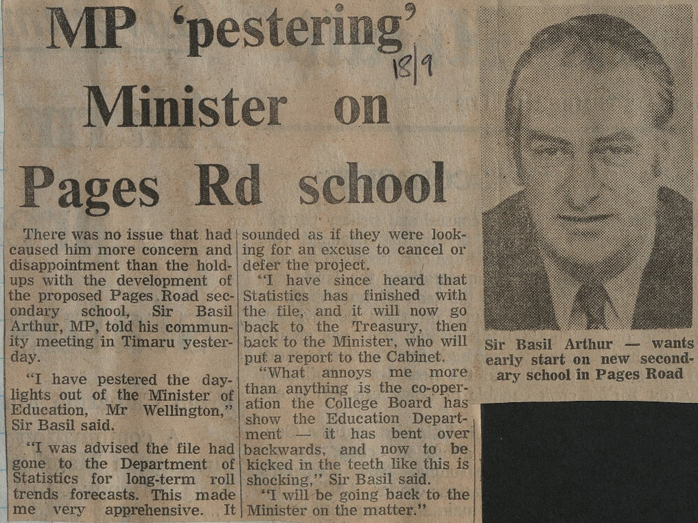 MP 'pestering' Minister on Pages Rd school