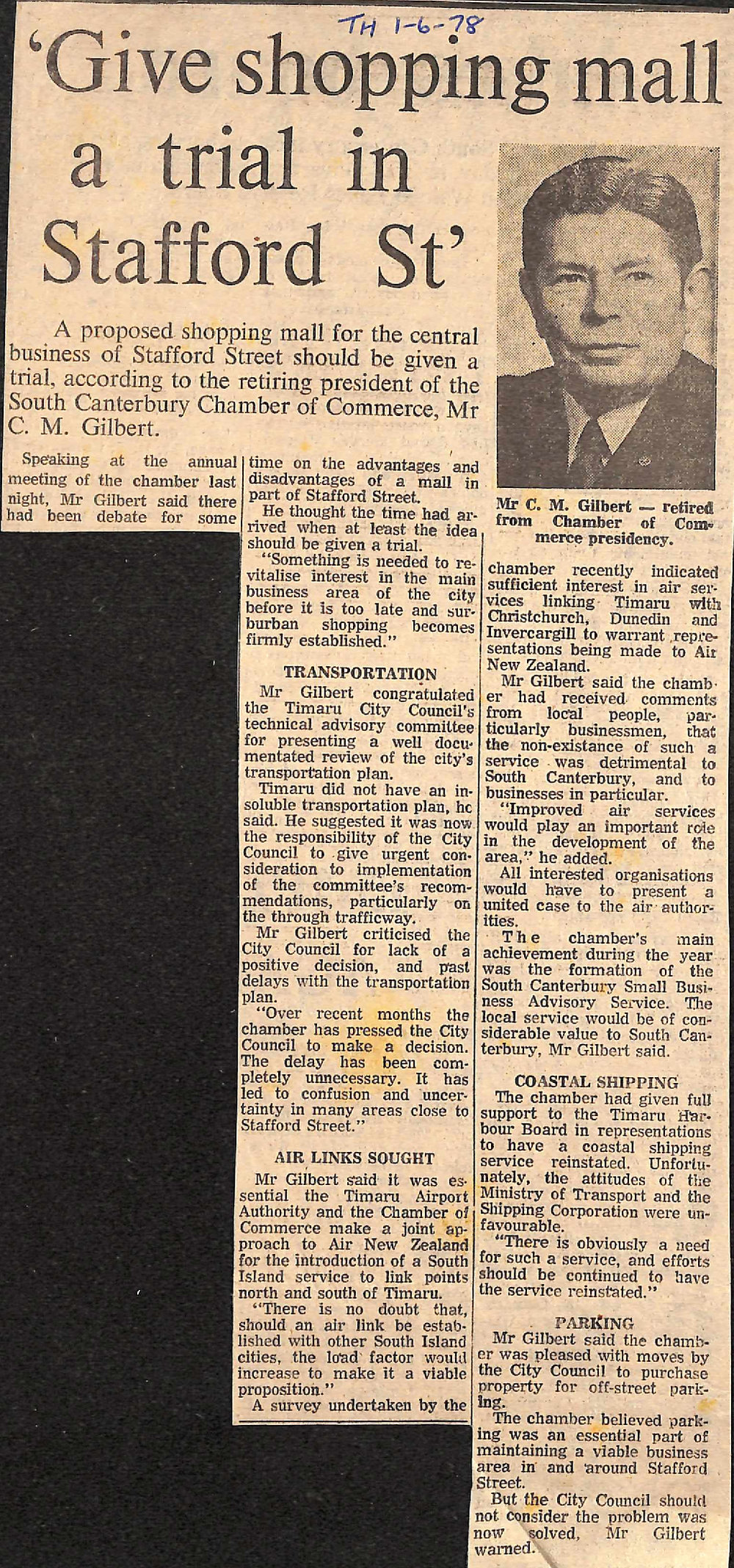  'Give shopping mall a trial in Stafford St'