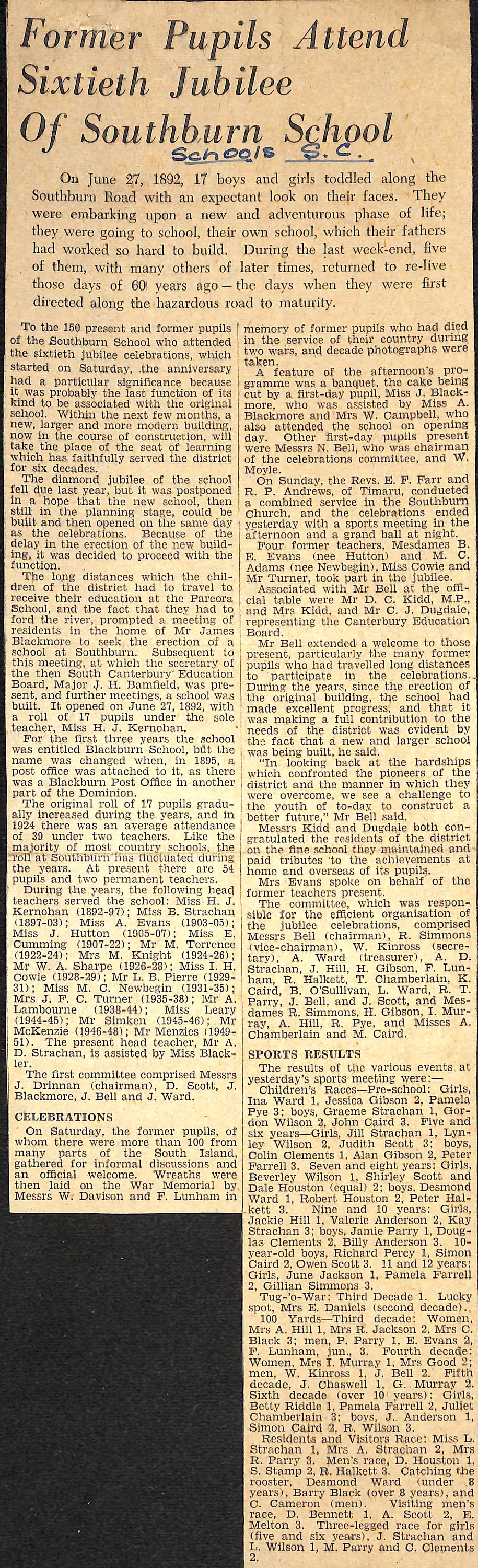 Former Pupils Attend Sixtieth Jubilee Of Southburn School