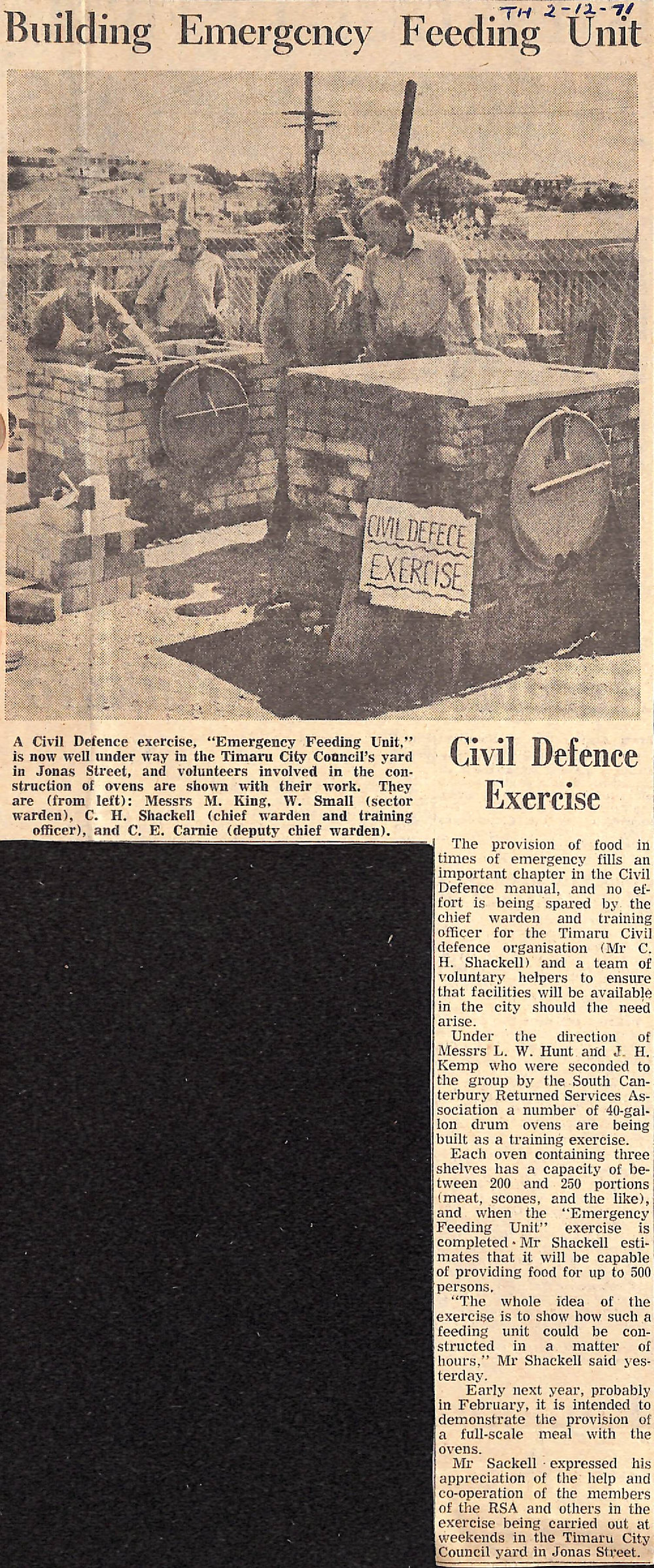 Building Emergency Feeding Unit: Civil Defence Exercise