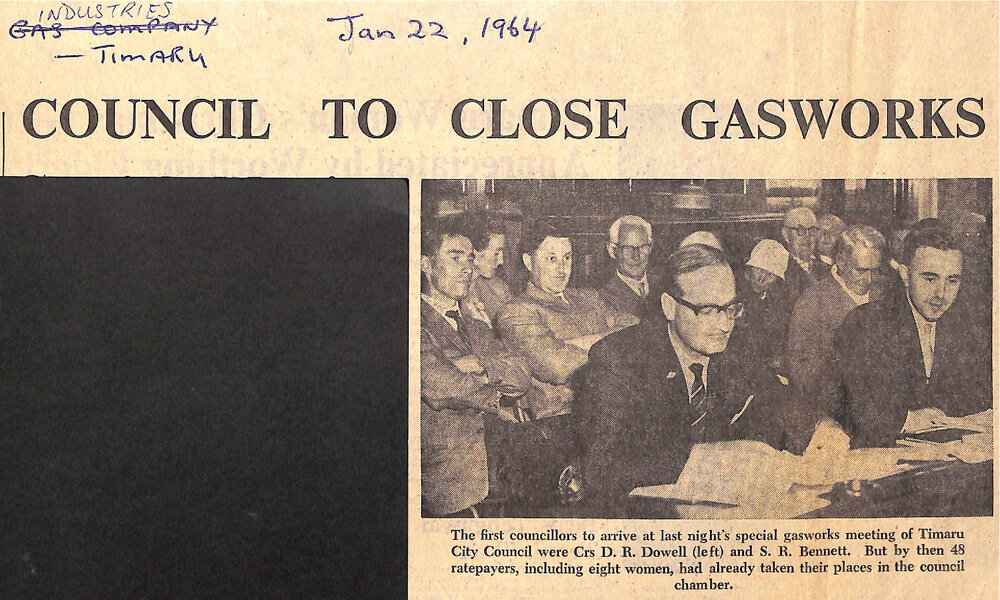 Council To Close Gasworks: Special Meeting Decides Against Ratepayers' Poll