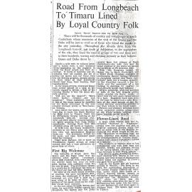Road From Longbeach To Timaru Lined By Loyal Country Folk