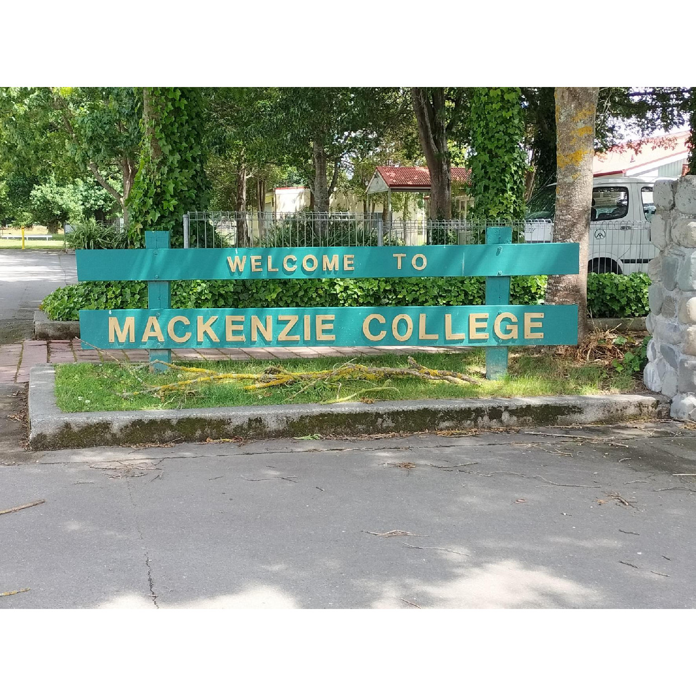 Mackenzie College