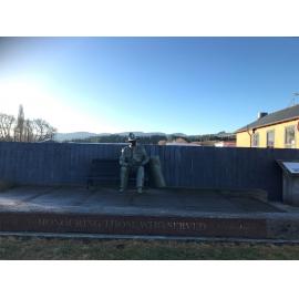 Ted D'Auvergne Statue