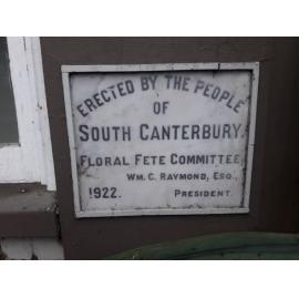 Timaru Botanic Gardens Education Centre plaque