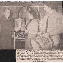 Timaru Pipe Band presents South Canterbury Museum with set of drums