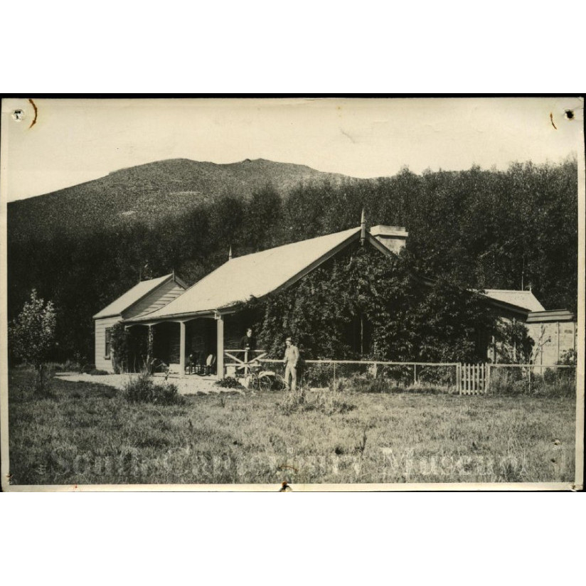 Grays Hills Station