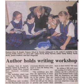 Author holds writing workshop