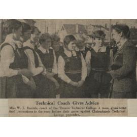 Technical Coach Gives Advice