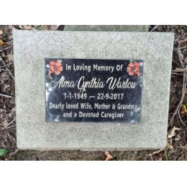 Alma Warlow memorial plaque