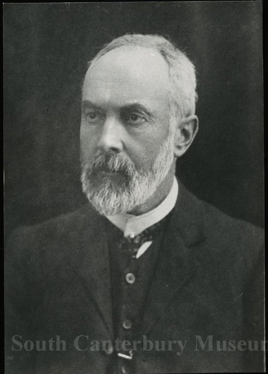 William Ferrier early Timaru photographer, circa 1900.
Image courtesy of the South Canterbury Museum, item 2012/186.2991. Please contact the museum for more information.