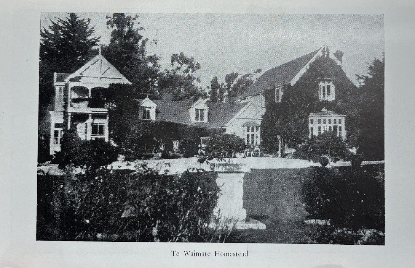 Image of Te Waimate homestead from the book 'Edgar Channon Studholme (1866-1949)' by Carlisle Hennessy.  Copies available from the Aoraki Heritage Collection.