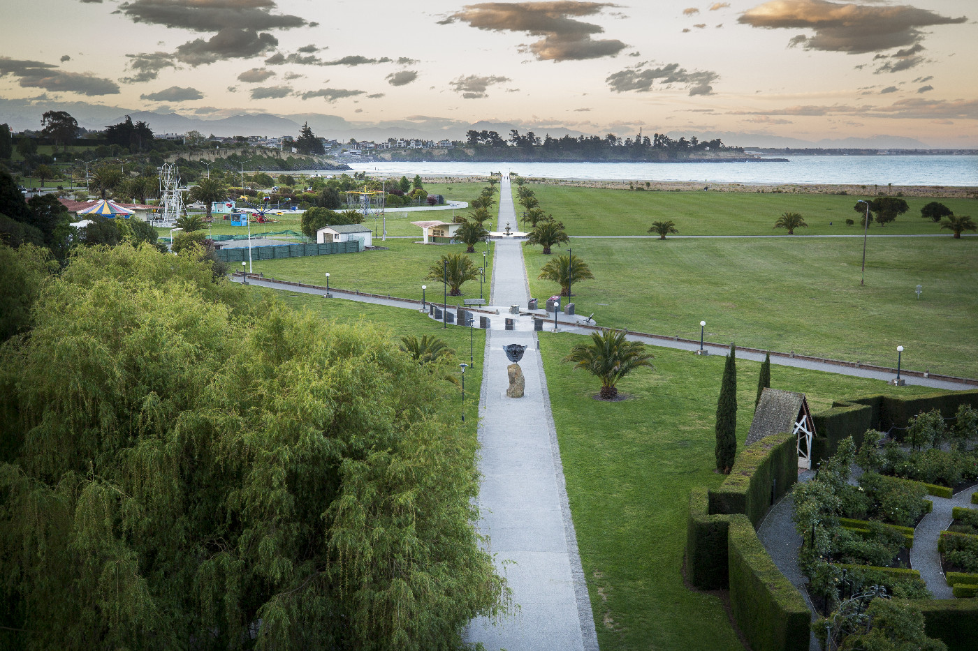 This image remains under copyright to Chris Stanley. Any requests for permission to reproduce or re-use should be directed to aoraki@timdc.govt.nz