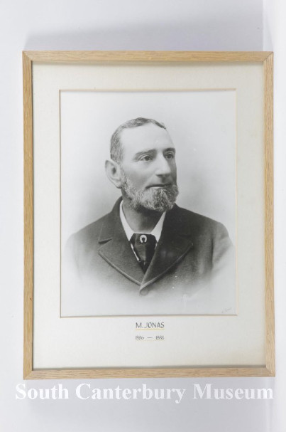 'A framed portrait of M Jonas, Timaru Borough Council mayor from 1886 to 1888'.
Image courtesy of the South Canterbury Museum, item 2016/011.054. Please contact the museum for more information.

